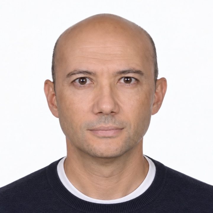 Prof. Umut Sezen